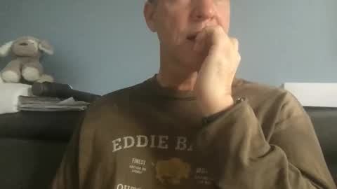 Snapshot of fuertecock chatting on 11, 11, 2025 Gregorio online show from 11, 11, 2025