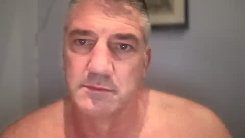 Snapshot of fullback_15 chatting on 10, 10, 2025 fullback_15 online show from 10, 10, 2025