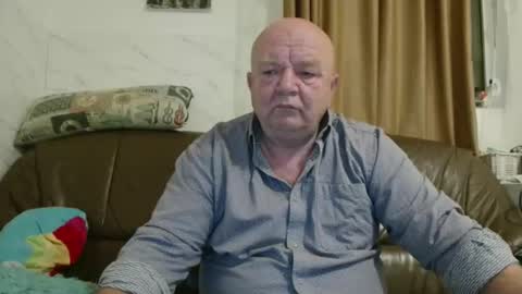 fullballs6 online show from 19, 12, 2025