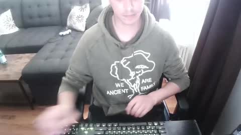 fullandready online show from 7, 10, 2025