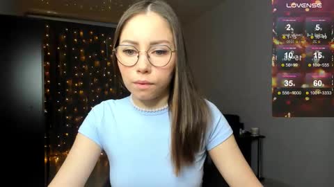 Snapshot of fun__nd__bun chatting on 5, 10, 2025 fun__nd__bun online show from 5, 10, 2025