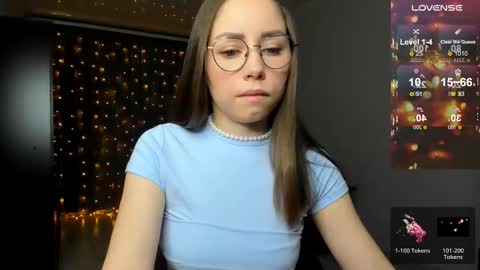 Snapshot of fun__nd__bun chatting on 3, 11, 2025 fun__nd__bun online show from 3, 11, 2025