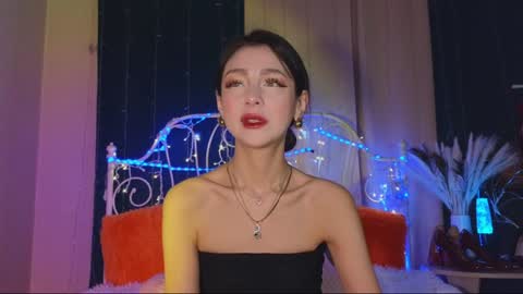 Tiffany online show from 28, 1, 2025