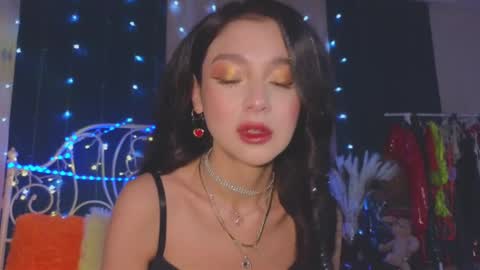 Tiffany online show from 19, 2, 2025