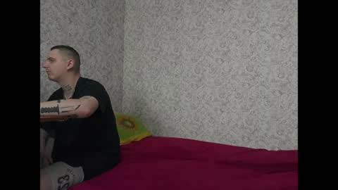 funnyguyshere online show from 20, 4, 2026