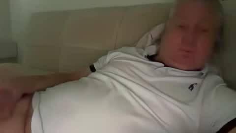 Snapshot of funnyhans chatting on 16, 5, 2026 funnyhans online show from 16, 5, 2026