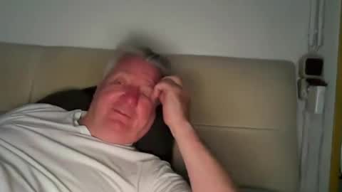 Snapshot of funnyhans chatting on 19, 6, 2026 funnyhans online show from 19, 6, 2026