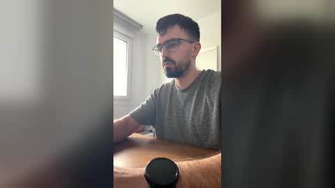 funnyroom23 online show from 16, 4, 2026