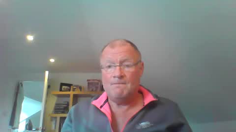 Snapshot of funtime88888 chatting on 20, 2, 2025 funtime88888 online show from 20, 2, 2025