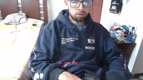 andrew online show from 15, 5, 2026