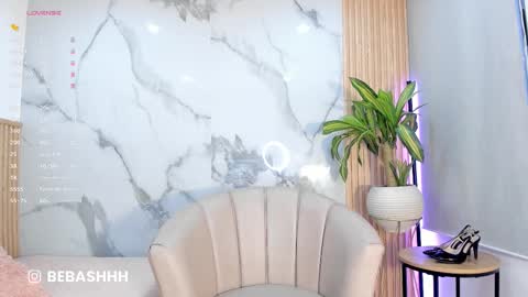   Independent model online show from 12, 3, 2026