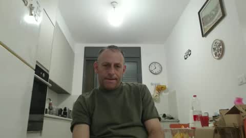 Snapshot of g10303 chatting on 28, 5, 2026 g103031910303 online show from 28, 5, 2026