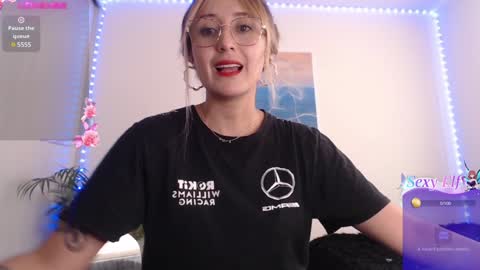 Snapshot of gabb_rioss chatting on 6, 1, 2025 Gabriela online show from 6, 1, 2025