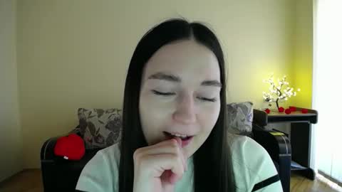 Jaklin online show from 7, 3, 2026