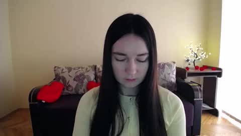 Jaklin online show from 6, 4, 2026