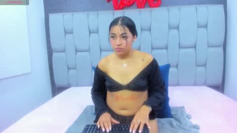 Snapshot of gabby_full_ass chatting on 2, 12, 2025 Gaby online show from 2, 12, 2025
