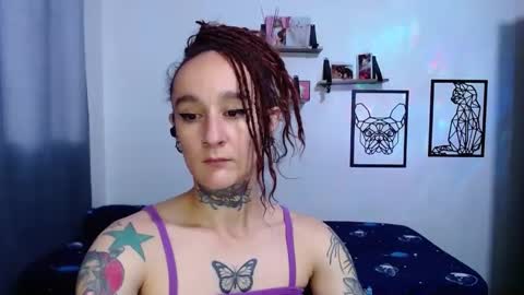 Snapshot of gabby_moon09 chatting on 13, 10, 2025 gabby_moon09 online show from 13, 10, 2025
