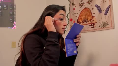 Snapshot of gabee7_ chatting on 23, 10, 2025 NEW ACCOUNT Gabriella online show from 23, 10, 2025