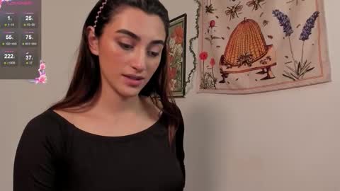 Snapshot of gabee7_ chatting on 27, 11, 2025 NEW ACCOUNT Gabriella online show from 27, 11, 2025