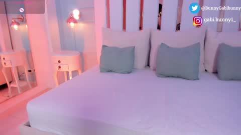 Gabi  online show from 20, 2, 2026