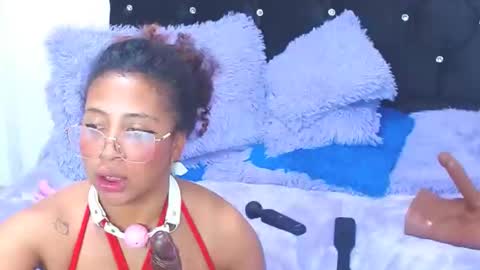 gabi_jhons_23 online show from 31, 10, 2025