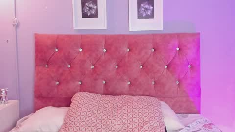 GABRIELA  online show from 9, 4, 2026