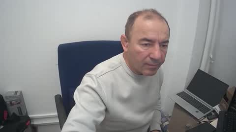 Snapshot of gabriel9_2003 chatting on 30, 4, 2026 gabriel9_2003 online show from 30, 4, 2026