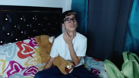 gabriel_x18 online show from 8, 2, 2026