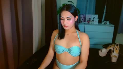 Snapshot of gabriela_deluxe chatting on 8, 5, 2026 gabriela_deluxe online show from 8, 5, 2026