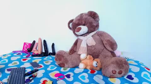 gabriela_grace1 online show from 14, 4, 2026