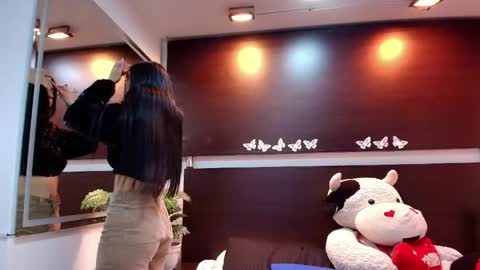 Snapshot of gabriela_meow chatting on 25, 5, 2026 Gabby online show from 25, 5, 2026