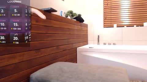 gabriell_ramirez_ online show from 17, 2, 2025