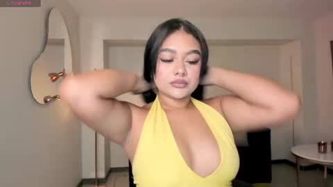 Snapshot of gabriellalee_ chatting on 7, 7, 2026 Gabriella Lee online show from 7, 7, 2026