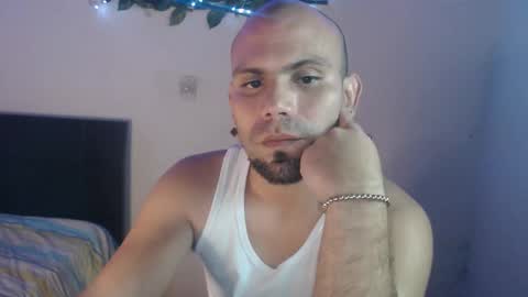 Snapshot of gabrielle_ramirez chatting on 9, 9, 2025 Gabriel online show from 9, 9, 2025