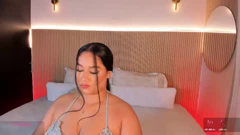 Snapshot of gaby_blaze chatting on 17, 10, 2025 Gaby Blaze online show from 17, 10, 2025