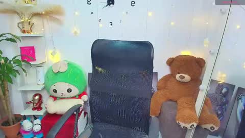 Snapshot of gaby_dams9 chatting on 2, 5, 2026 GABY online show from 2, 5, 2026