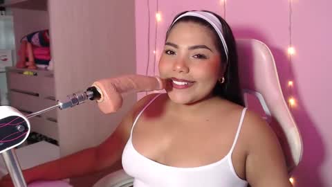 Snapshot of gaby_hot25 chatting on 22, 1, 2025 gaby online show from 22, 1, 2025