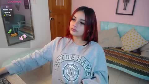 Snapshot of gaby_jin chatting on 10, 10, 2025 Gaby online show from 10, 10, 2025