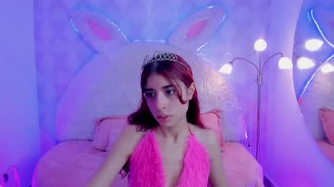 Snapshot of gaby_louse chatting on 9, 10, 2025 Gaby online show from 9, 10, 2025