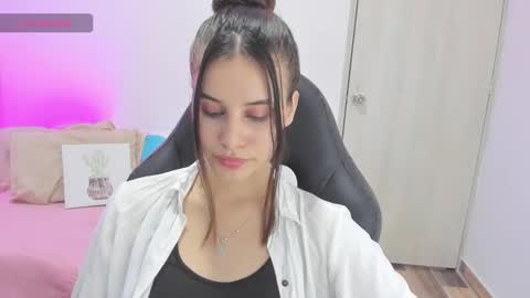 Gabriela online show from 2, 2, 2025