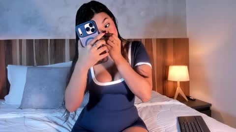 gabycarters online show from 11, 11, 2025