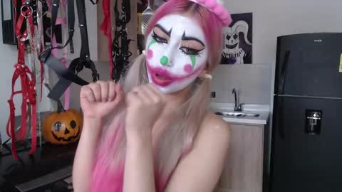 Snapshot of gabygumms chatting on 8, 10, 2025 gabygumms online show from 8, 10, 2025