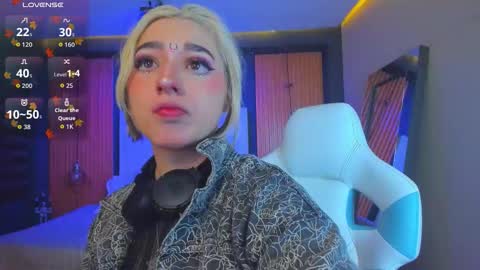 Snapshot of gabyrose9 chatting on 11, 11, 2025 gabyrose9 online show from 11, 11, 2025