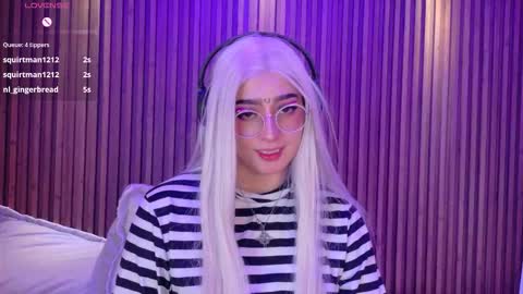 Snapshot of gabyrose9 chatting on 17, 12, 2025 gabyrose9 online show from 17, 12, 2025