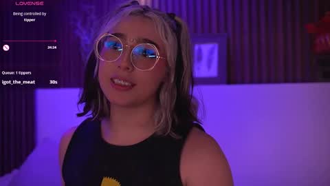 Snapshot of gabyrose9 chatting on 3, 2, 2026 gabyrose9 online show from 3, 2, 2026