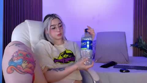 Snapshot of gabyrose9 chatting on 12, 2, 2026 gabyrose9 online show from 12, 2, 2026