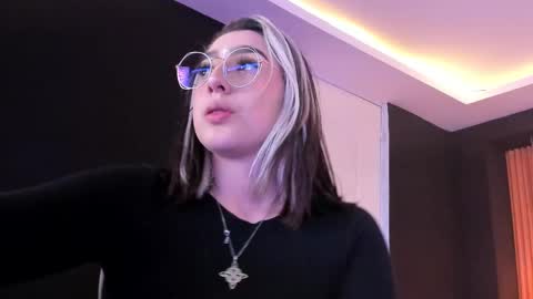 gabyrose9 online show from 27, 3, 2026