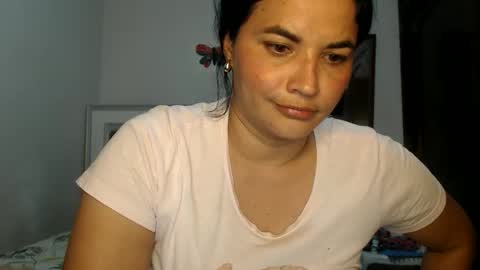 Snapshot of gabysot chatting on 27, 5, 2026 gabysot online show from 27, 5, 2026