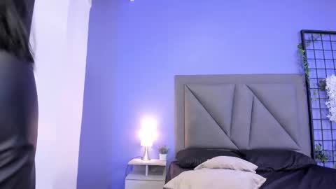 Snapshot of gabyy_cruz_ chatting on 5, 11, 2025 Gaby Cruz online show from 5, 11, 2025