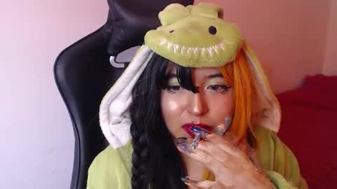 Snapshot of gakomenoshida chatting on 17, 10, 2025 Kate 3 online show from 17, 10, 2025